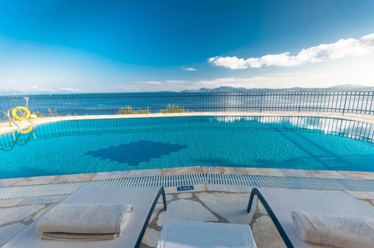 Villa Spyros Ниссаки Экстерьер фото